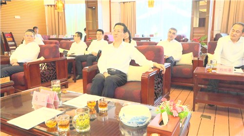 中華全國(guó)供銷(xiāo)合作總社黨組書(shū)記、理事會(huì)副主任韓立平調(diào)研我司